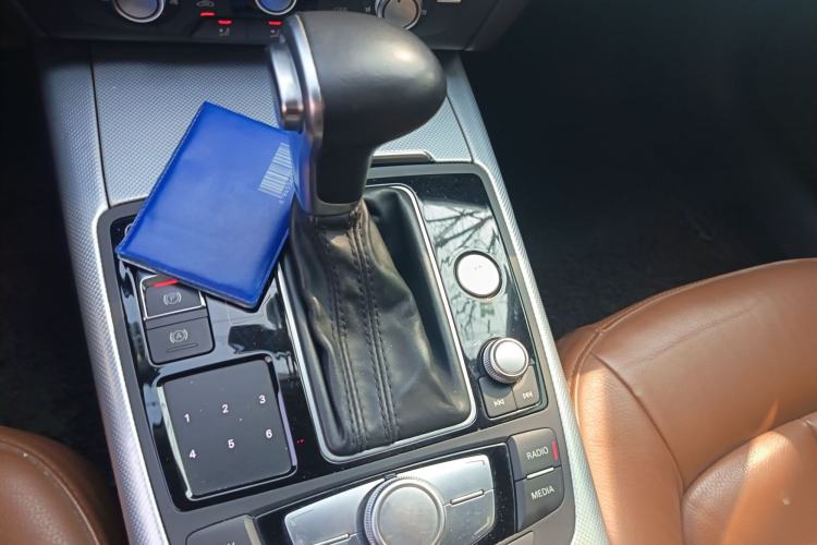 Used Audi A6L 2014 TFSI Standard Model Gear Lever