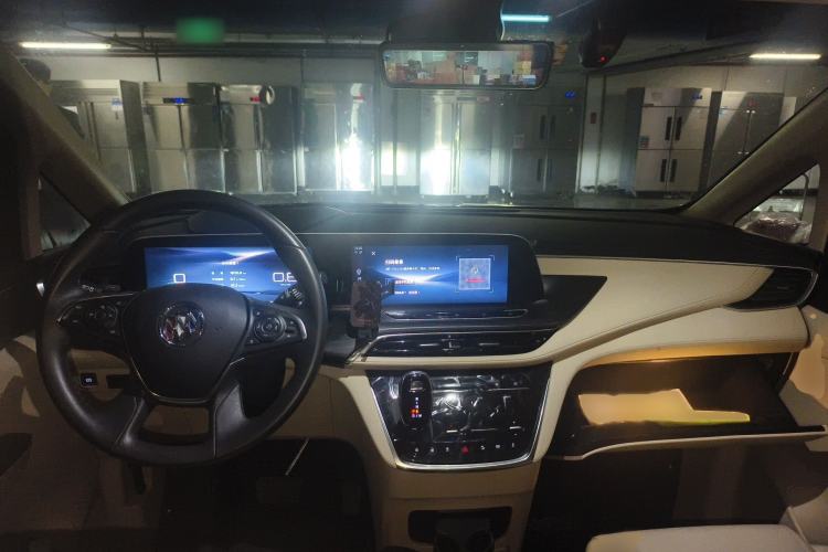 Used Buick GL8 2023 ES Lu Zun Deluxe Model
