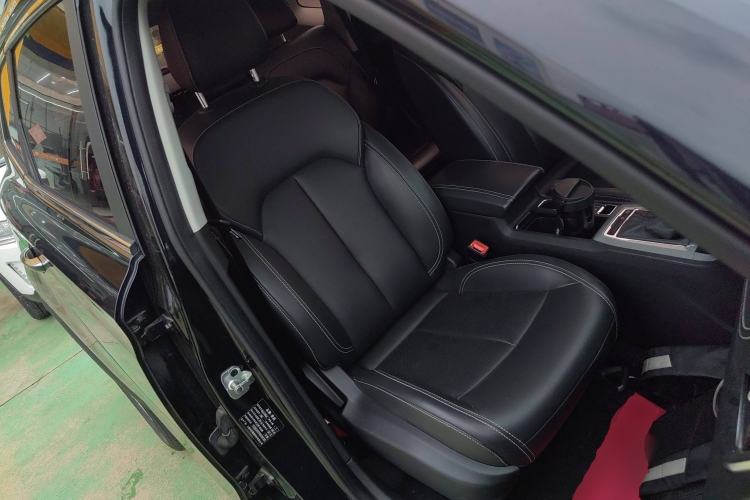 Used Roewe RX5 2018 20T Two-Wheel Drive Automatic Flagship Edition