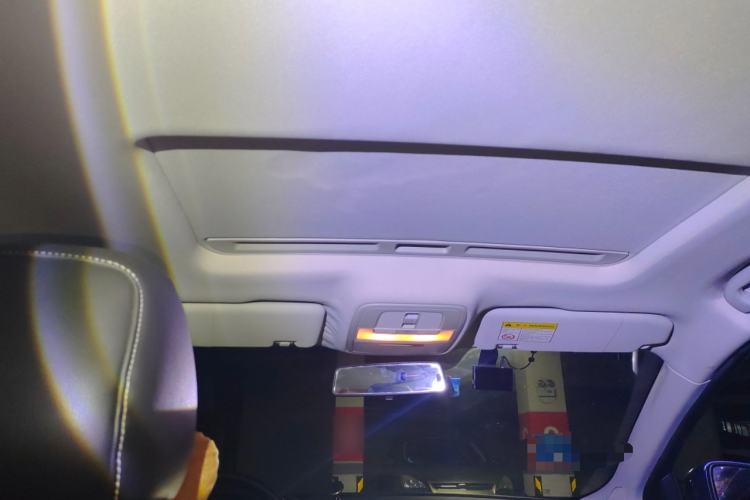 Used Roewe i6 New Energy 2017 45T Hybrid Connect & Smart Enjoyment Edition