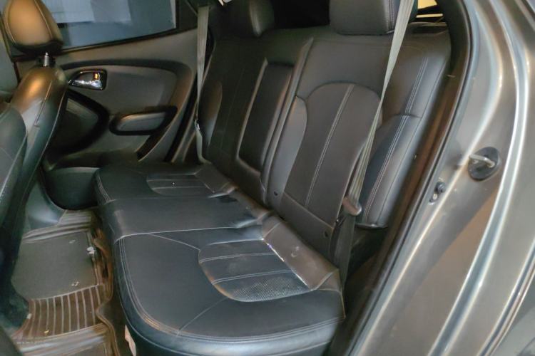 Used Hyundai ix35 2010 2.0L Automatic Two-Wheel Drive Elite Edition GLS