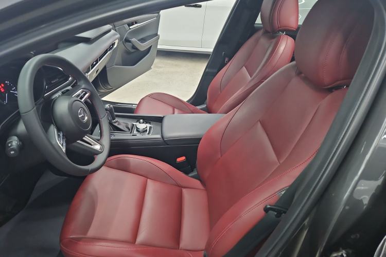 Used Mazda 3 Axela 2022 2.0L Automatic Premium Black Obsidian Edition