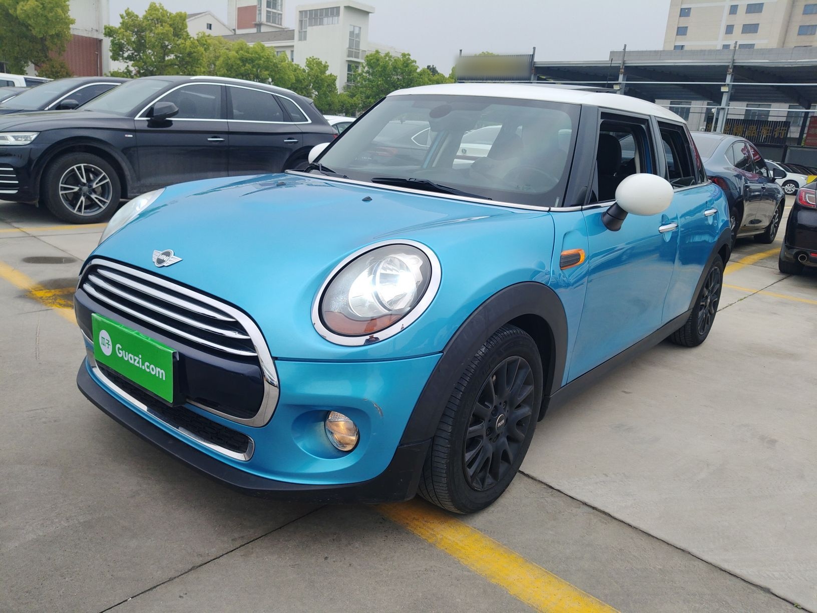 Parte inferior delantera