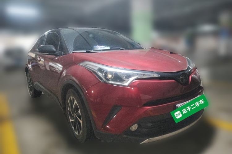 Used Toyota IZOA 2018 2.0L Yichi Edition China V Standard Front Right 45 Deg