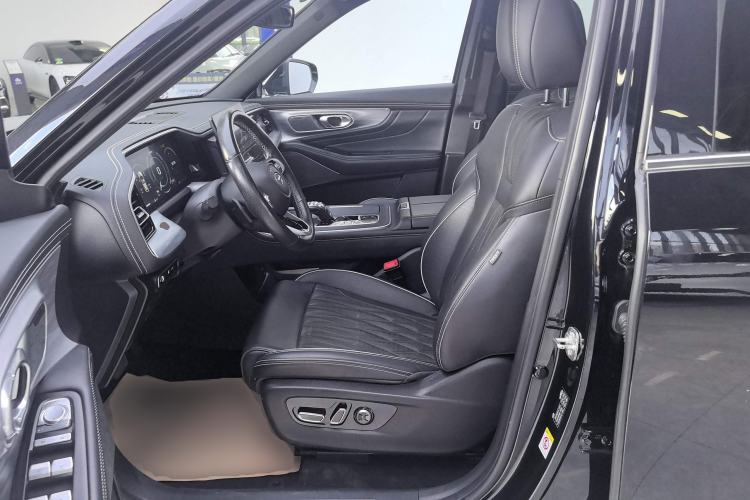 Used GAC Trumpchi GS8 2022 Flagship Series 2.0 TGDI Four-Wheel Drive Luxury Smart Connectivity Version (7 Seats)