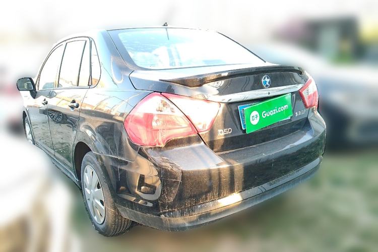 Used Venucia D50 2013 1.6L Manual Fashion Edition