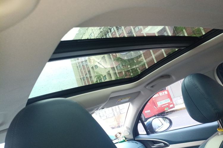 Used ORA Good Cat 2021 400km Standard Range Venus Edition Lithium Iron Phosphate Headliner