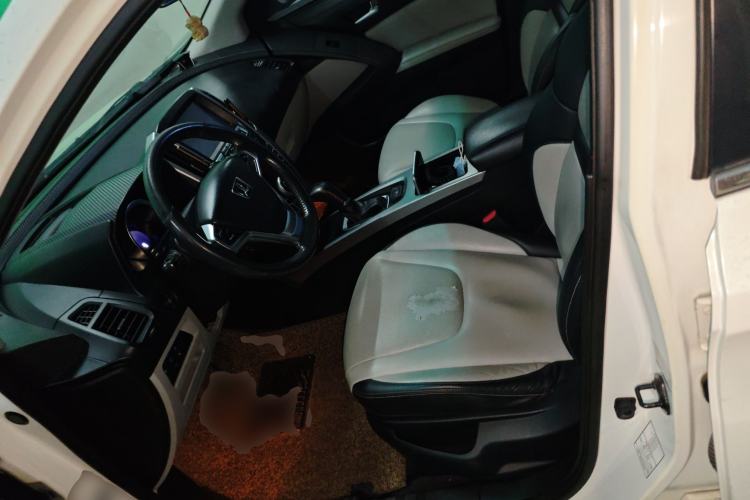 Used Luxgen U6 SUV 2014 1.8T ZhiZun Model