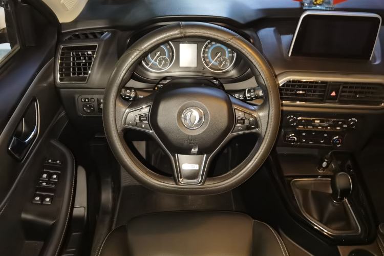 Used Dongfeng Fengon S560 2019 1.8L Manual Urban Model Steering Wheel