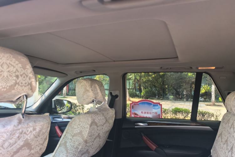 Used BMW X5 2013 xDrive35i Leading Model Headliner