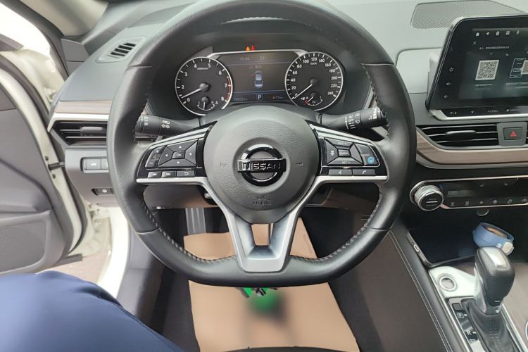 Used Nissan Teana 2021 2.0L XL Upper AD1 Smart Drive & Navigation Edition Steering Wheel