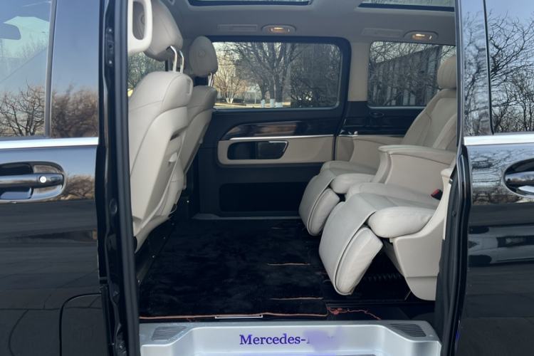 Used Mercedes-Benz V-Class 2018 V 260 L Prestige Extended Version China VI