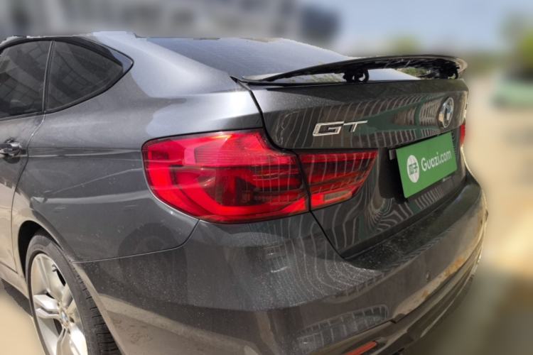 Used BMW 3 Series GT 2019 320i M Sport Rear Left 45 Deg