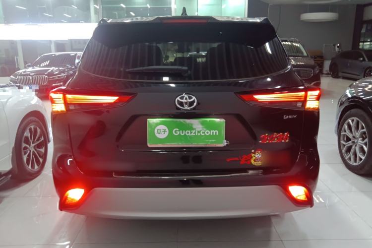 Used Toyota Highlander 2024 2.5L Smart Electric Hybrid Dual-Engine Two-Wheel Drive Elite Version 7 Seats Rear