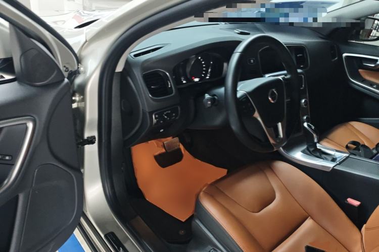 Used Volvo S60 2018 S60L T5 Intelligent Drive Progressive Edition