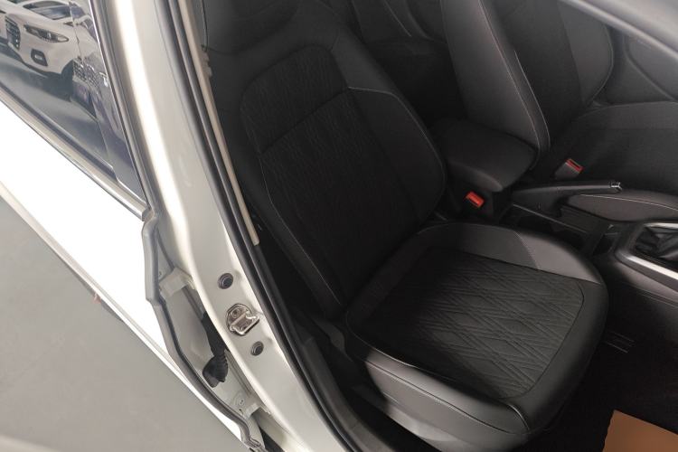 Used Volkswagen T-Cross 2019 1.5L Automatic Comfort Edition Right Front Seat