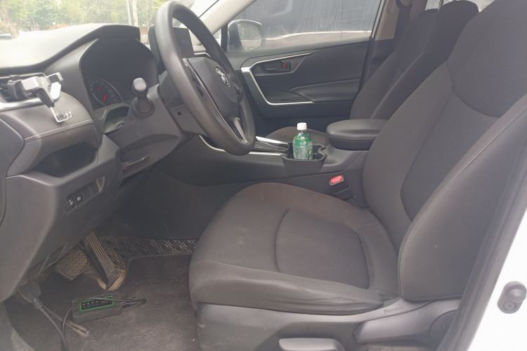 Used Toyota RAV4 2023 2.0L CVT Two-Wheel Drive Urban Edition
