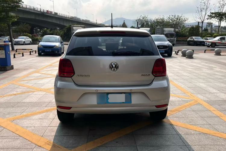 Used Volkswagen Polo 2014 1.4L Manual Fashion Edition Exterior 3