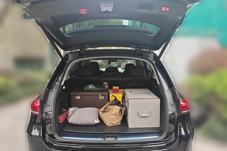 Used Mercedes-Benz GLE 2021 GLE 450 4MATIC Luxury Model Trunk