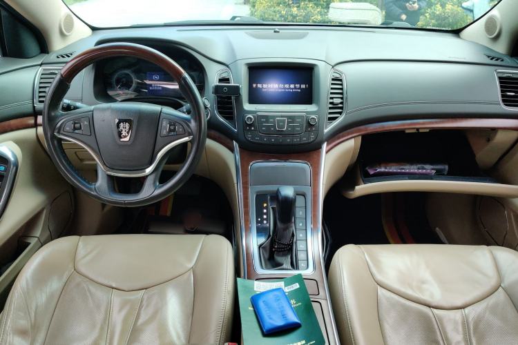 Used Roewe 950 2012 2.4L Luxury Edition
