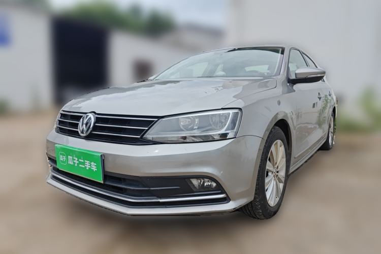 Used Volkswagen Sagitar 2015 230TSI Automatic Comfort Version