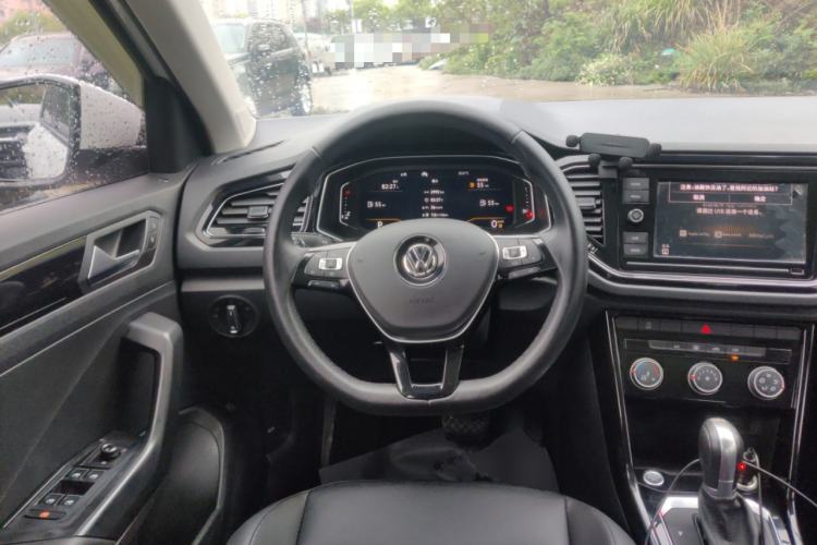 Used Volkswagen T-ROC 2020 280TSI DSG Two-Wheel Drive Comfort Version Steering Wheel