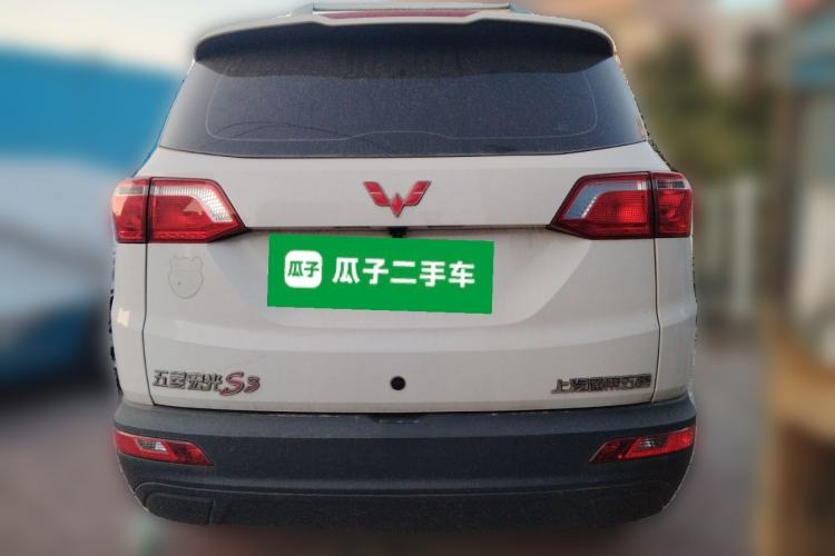 Used Wuling Hongguang S3 2018 1.5L Manual Standard Version China V Standard Rear Right 45 Deg