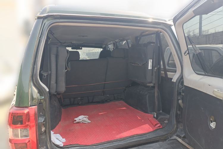 Used Leopaard Q6 2015 2.4L Manual 4x4 Excellence Edition
