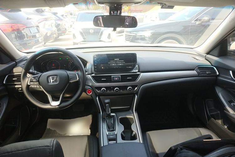 Used Honda Accord 2022 260TURBO Luxury Edition Center Console