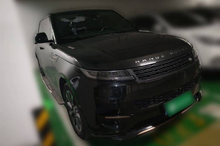 Used Land Rover Range Sport 2023 400PS Dynamic SE Front Right 45 Deg