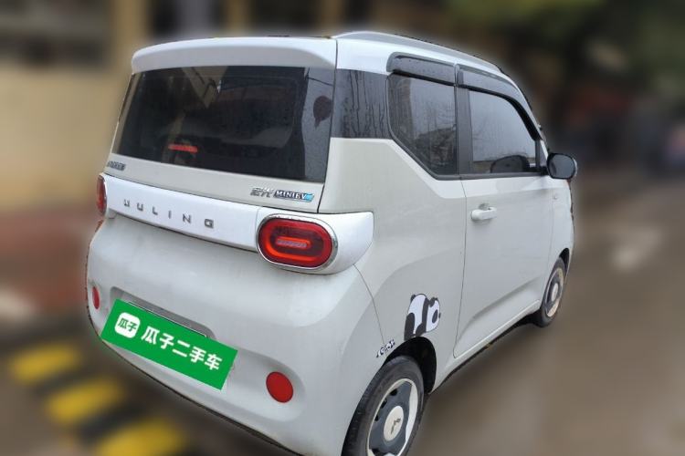 Used Wuling Hongguang MINIEV 2024 3rd Generation 170 km Rear Right 45 Deg