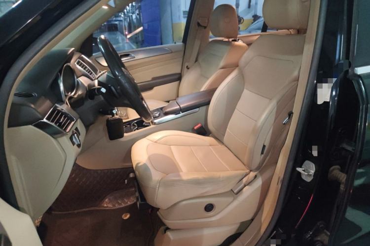 Used Mercedes-Benz M-Class 2014 ML 320 4MATIC Left Front Seat