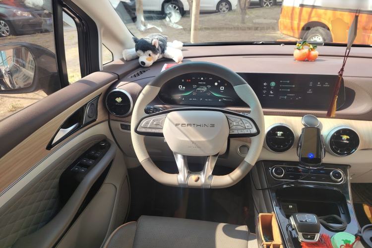 Used FORTHING Yacht 2022 1.5T DCT Chasing-the-Waves Edition Steering Wheel