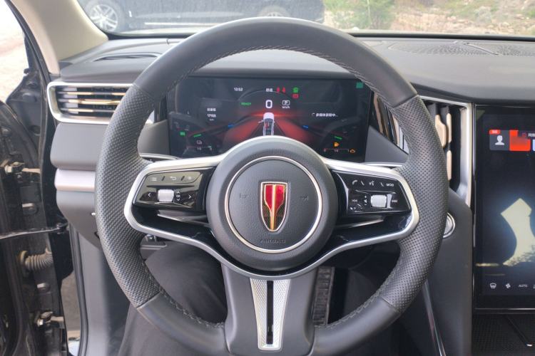 Used Hongqi HS7 PHEV 2024 2.0T PHEV Four-Wheel Drive Flagship Edition 7 Seats
