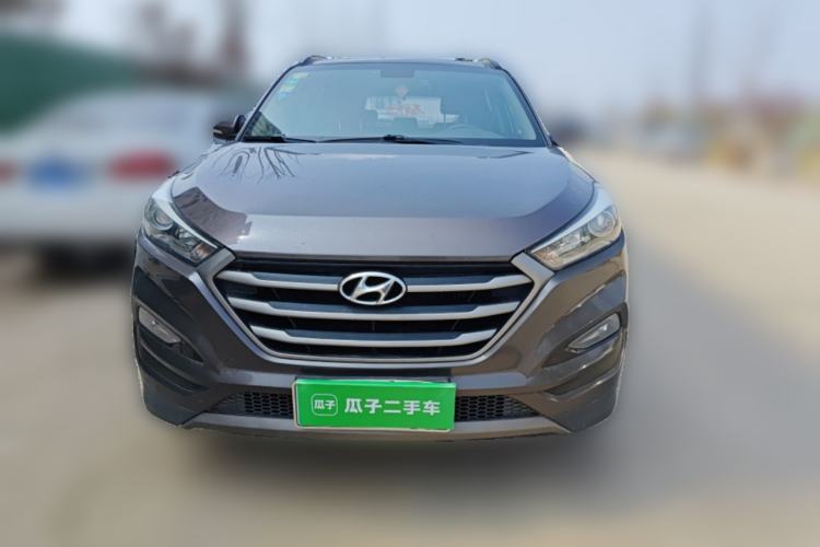 Used Hyundai Tucson 2015 1.6T Dual-Clutch Two-Wheel-Drive Leading Model Front