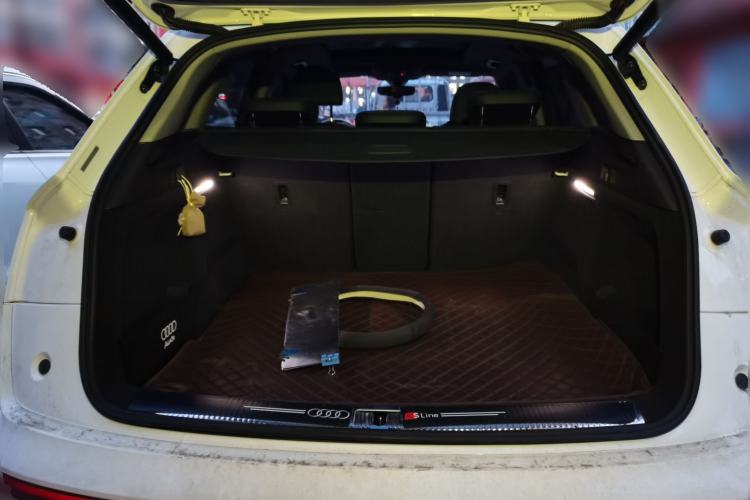 Used Audi Q5L 2018 45 TFSI Prestige Sport China V Trunk