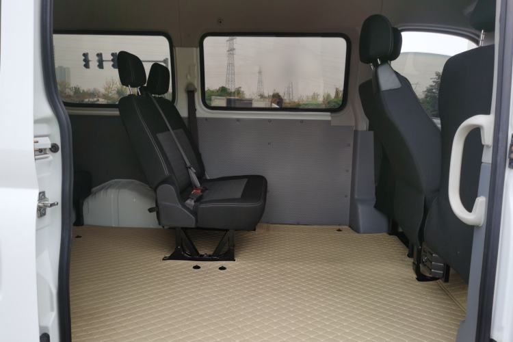 Used Iveco Daily 2014 2.5T-A35 NJ6485AC47Z4
