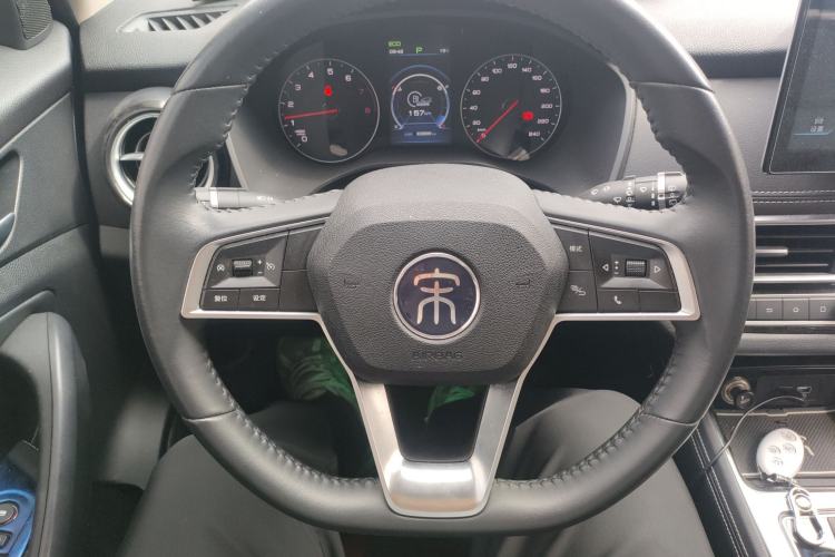 Used BYD Song 2020 Classic Edition 1.5T Automatic Elite Model Steering Wheel