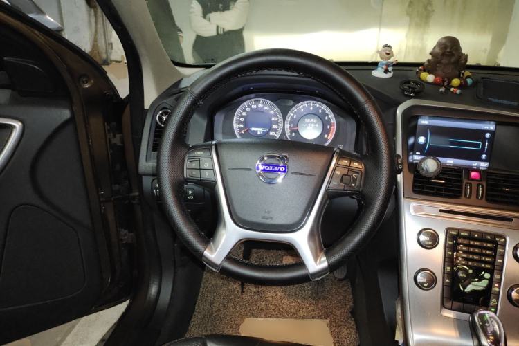 Used Volvo XC60 2013 T6 AWD Comfort Edition