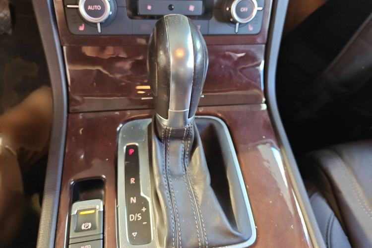 Used Volkswagen Touareg 2015 3.0 TSI Standard Model