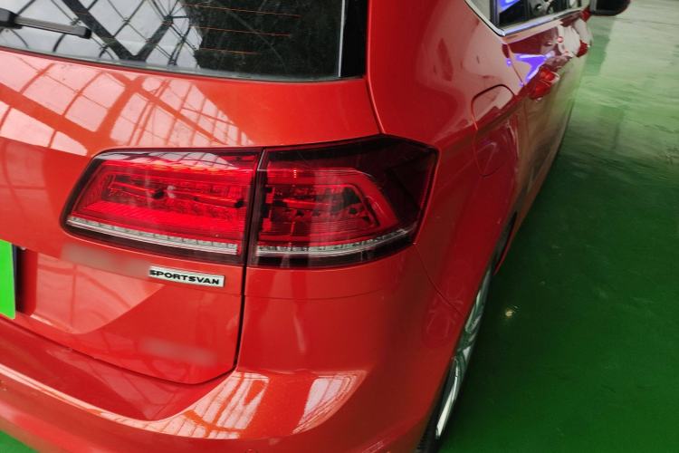 Used Volkswagen Golf Sportsvan 2018 280TSI Automatic Flagship Model
