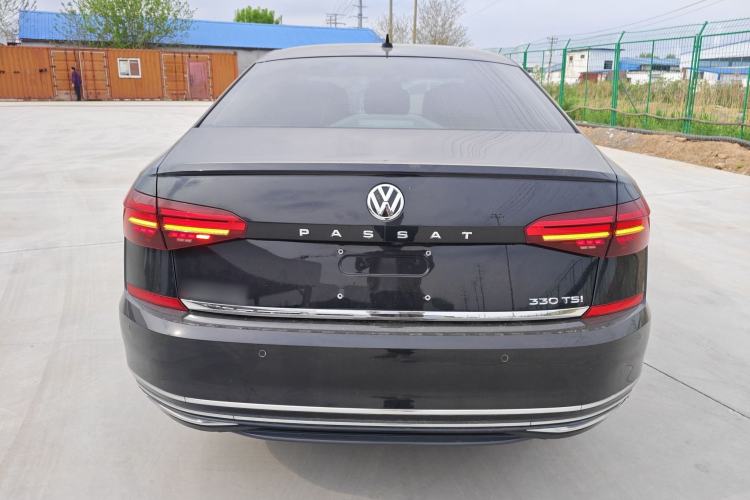 Used Volkswagen Passat 2019 330TSI Luxury Edition China VI Standard Rear