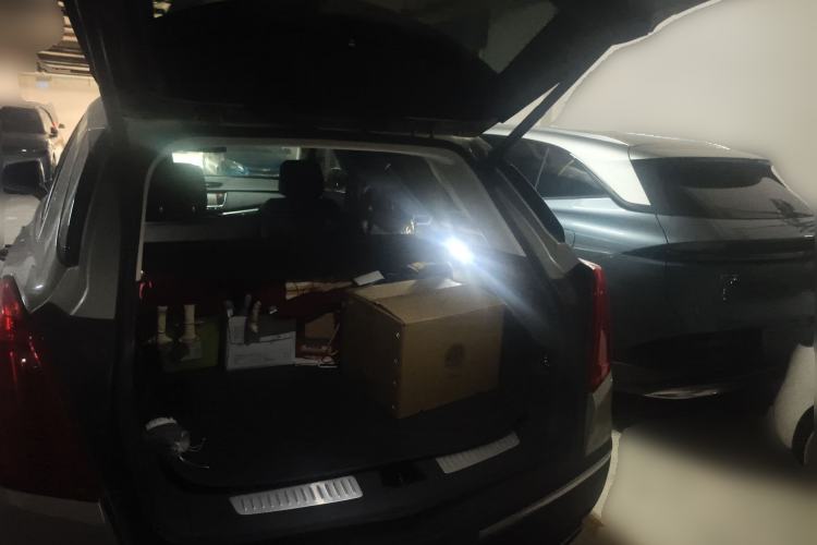 Used Cadillac XT5 2017 Anniversary Edition 25T Luxury Model