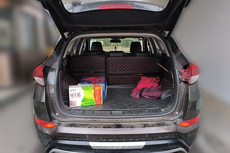 Used Hyundai Tucson 2015 1.6T Dual-Clutch Two-Wheel-Drive Leading Model