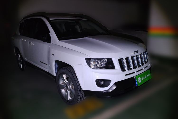 Used Jeep Compass 2014 2.4L four-wheel drive sport version