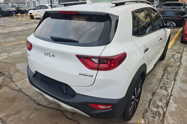 Used Kia kx1 Stonic 2021 1.4L CVT Fun Edition