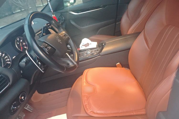 Used Maserati Levante 2022 2.0T GT Sharp Edition Left Front Seat