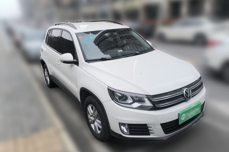 Used Volkswagen Tiguan 2015 1.8TSI Automatic Two-Wheel Drive Trend Edition Front Right 45 Deg