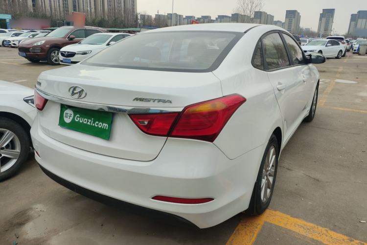 Used Hyundai Mistra 2014 1.8L Manual Comfort GL Model

