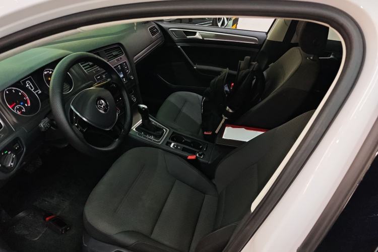 Used Volkswagen Golf 2016 230TSI Automatic Comfort Version